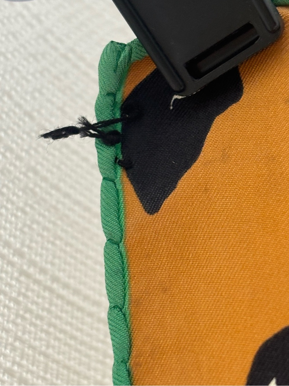 Cartier "Must de" Line Silk Scarf in Green, Blue & Orange, Vintage. Callouts. - Picture 10 of 11